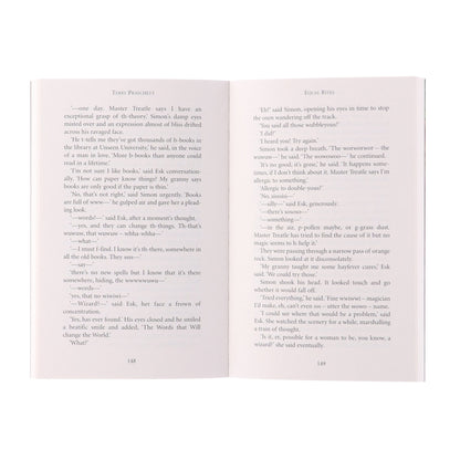 Discworld by Terry Pratchett: Enter the Discworld 5 Books Box Set - Fiction - Paperback Fiction Penguin