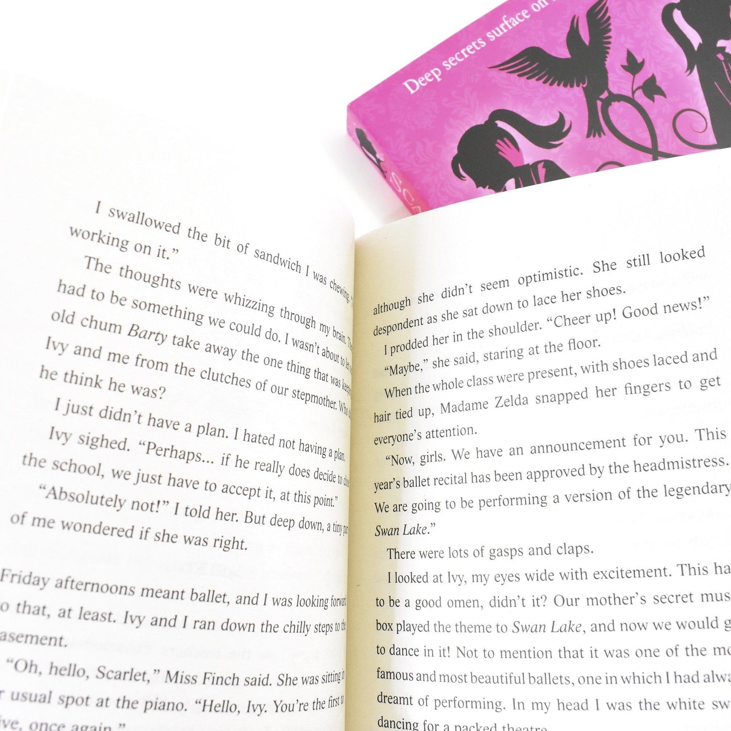 Scarlet and Ivy Series By Sophie Cleverly 6 Books Collection Set - Ages 8-12 - Paperback